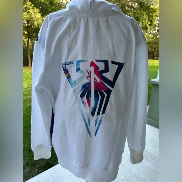 NWOT-Marvel hoodie adult White Spiderman Miles Morales Artist. - Picture 5 of 7